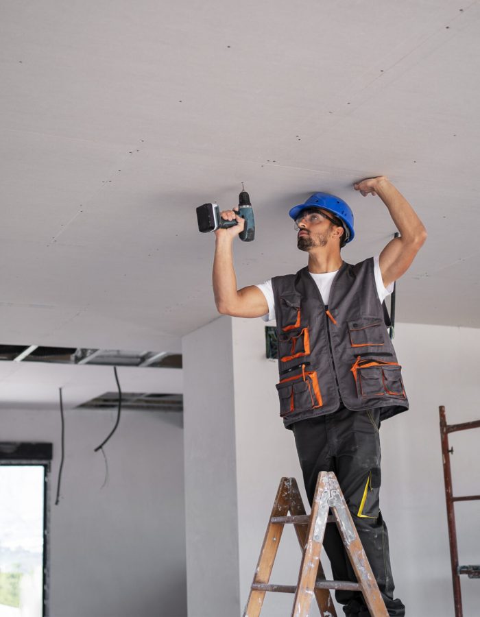 full-shot-man-standing-ladder